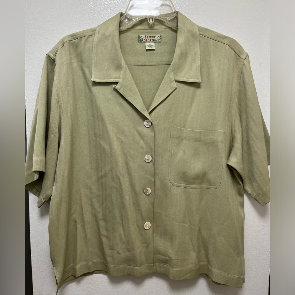 Vintage Tommy Bahama 100% Silk Sage Short Sleeve Button Down